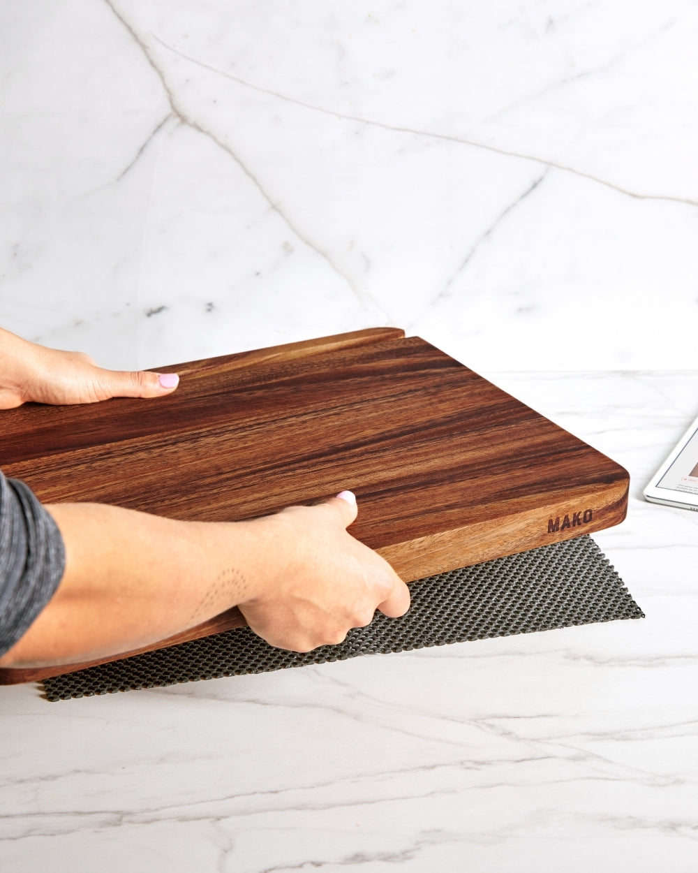 mako.ktページ MAKO Prestige Multi-Use Cutting Board | CookDineHost